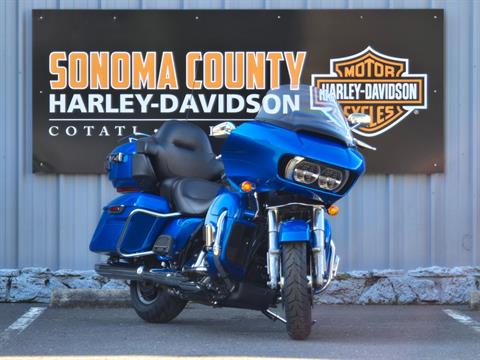 2018 Harley-Davidson Road Glide® Ultra in Cotati, California - Photo 2