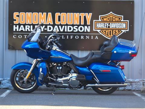 2018 Harley-Davidson Road Glide® Ultra in Cotati, California - Photo 3