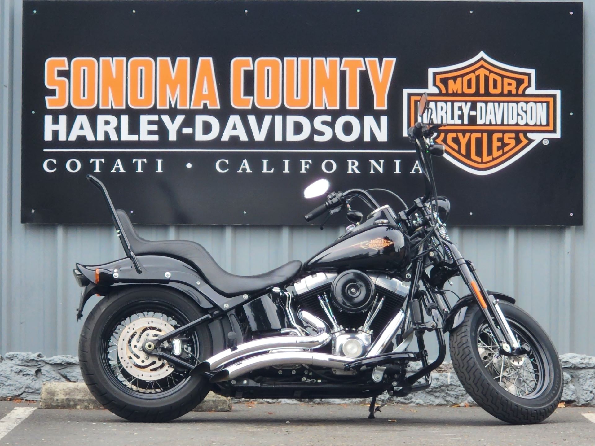 2011 Harley-Davidson Softail® Cross Bones™ in Cotati, California - Photo 1