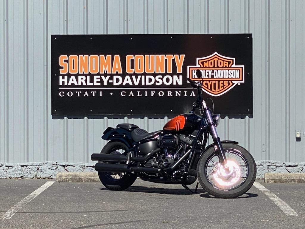 2021 Harley-Davidson Street Bob® 114 in Cotati, California - Photo 2