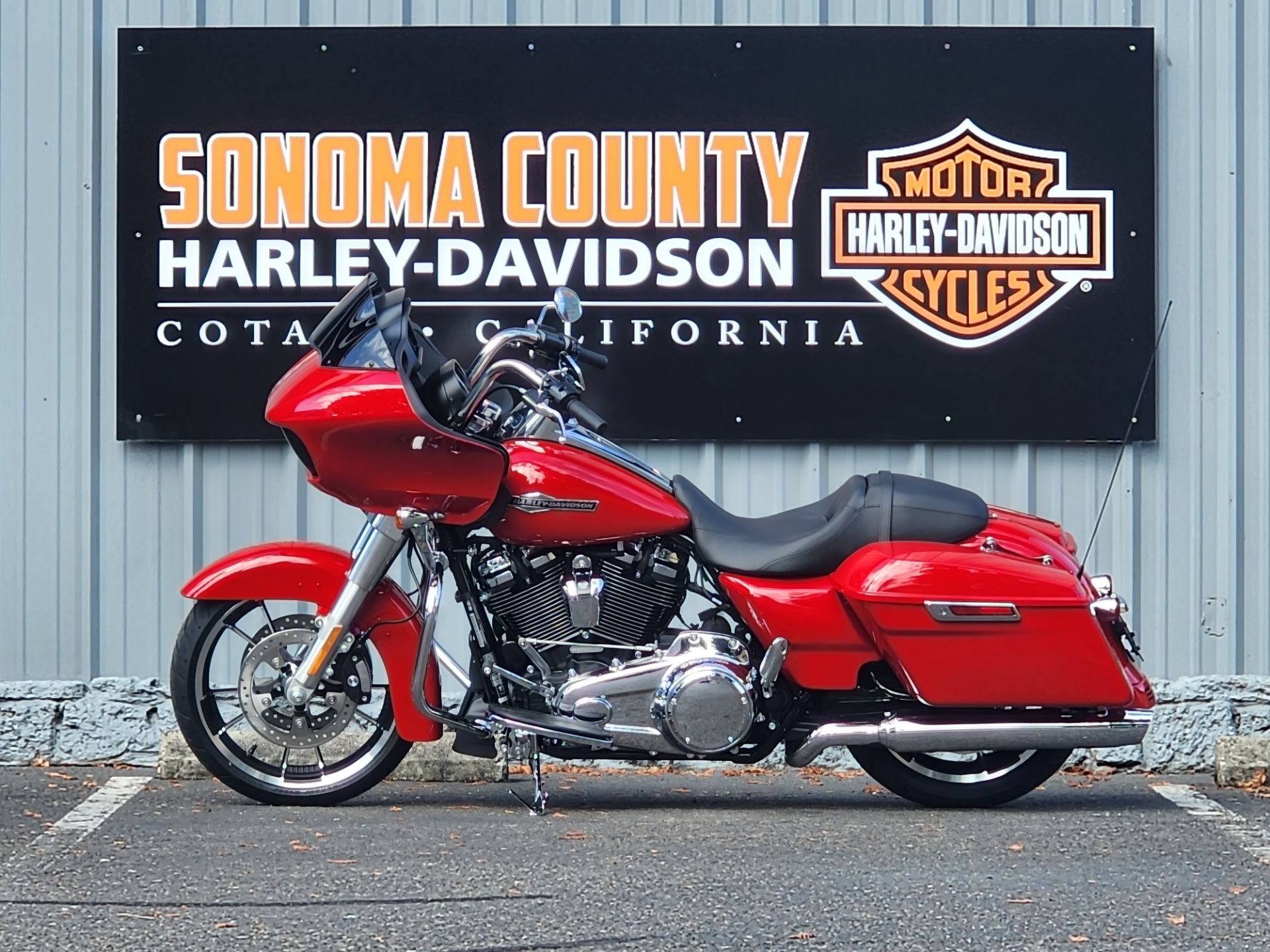 2023 Harley-Davidson Road Glide® in Cotati, California - Photo 3