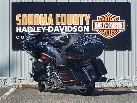 2023 Harley-Davidson CVO™ Road Glide® Limited Anniversary in Cotati, California - Photo 4
