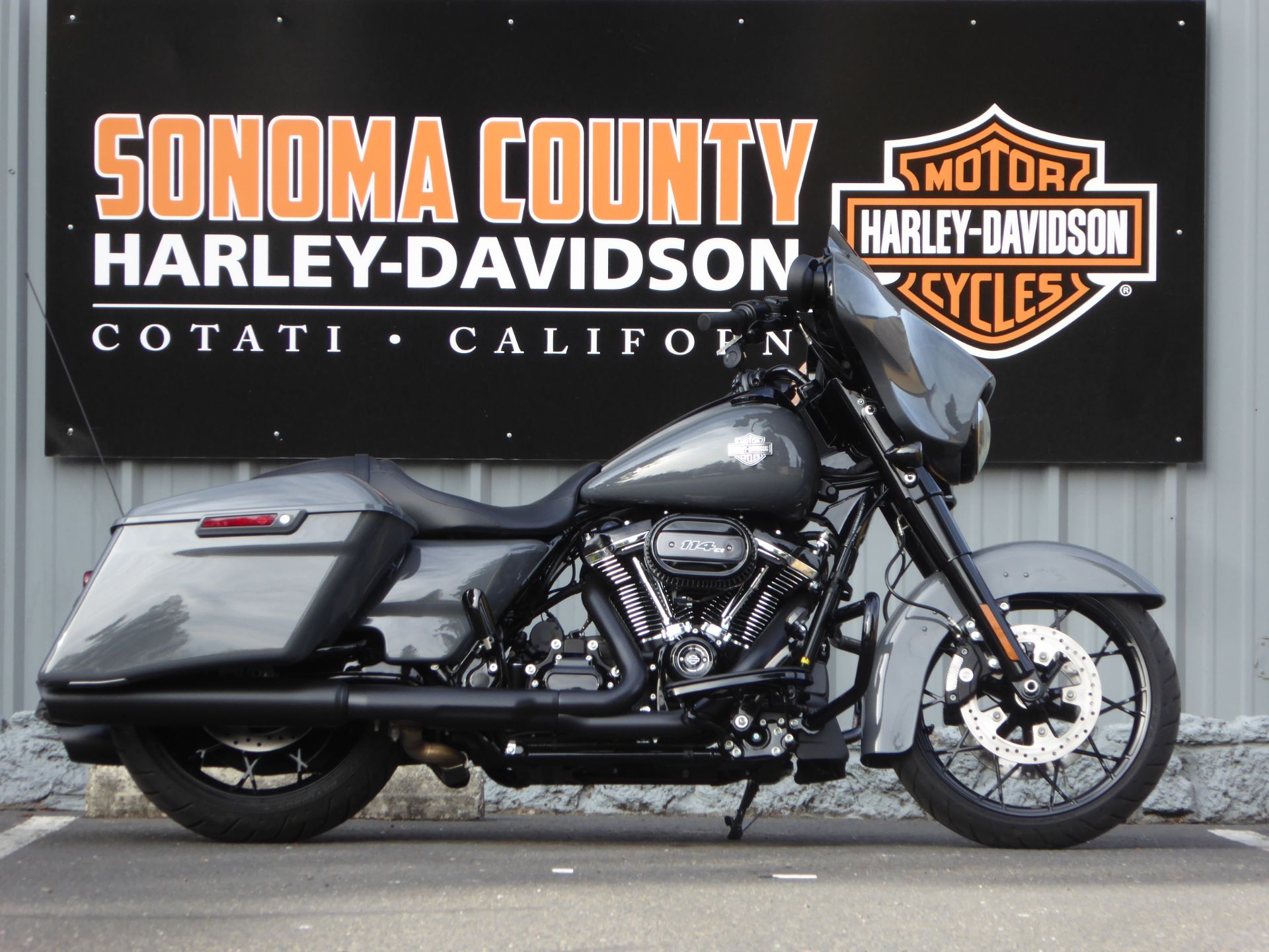 2022 Harley-Davidson Street Glide® Special in Cotati, California - Photo 1