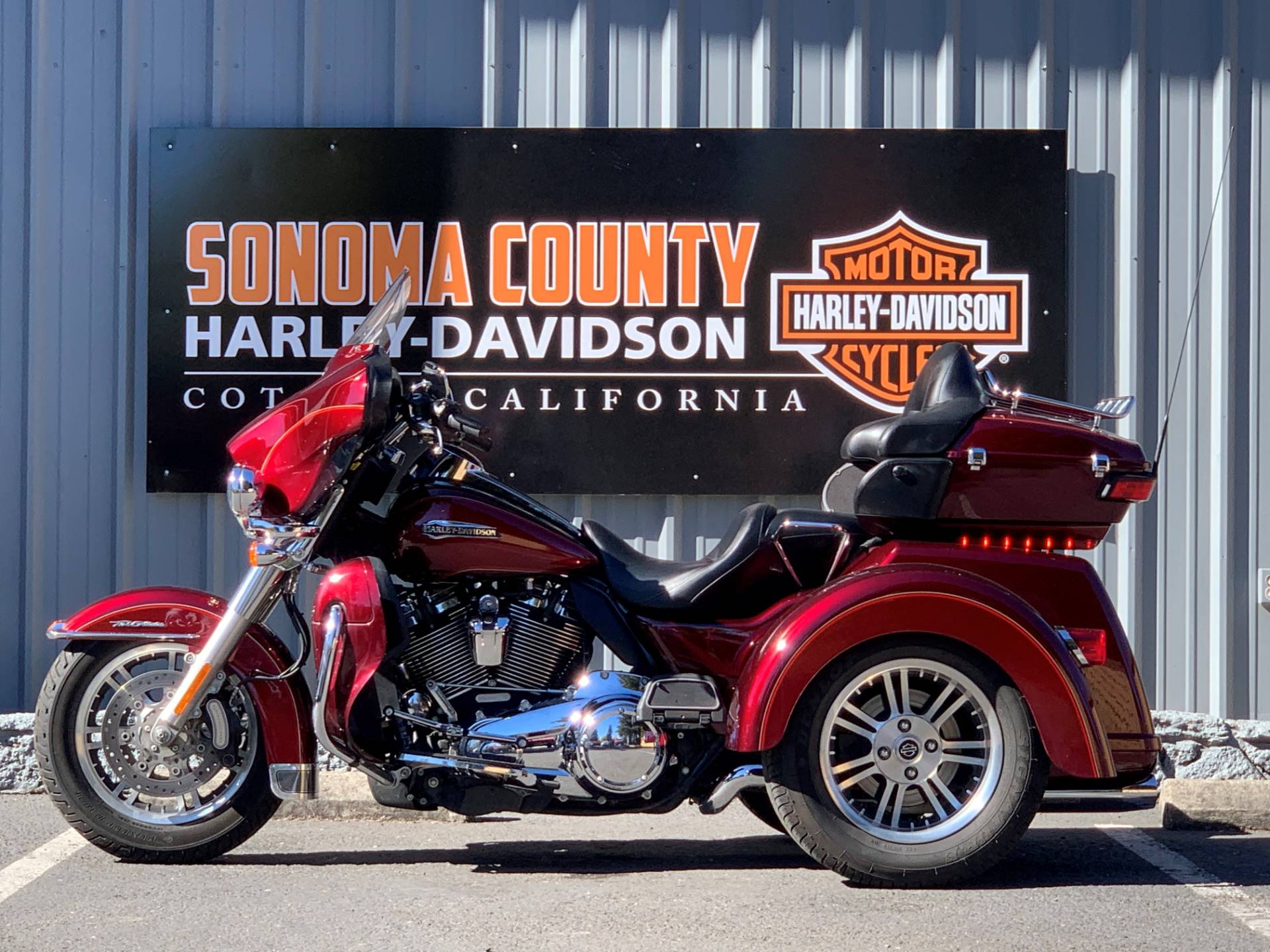 2017 tri glide