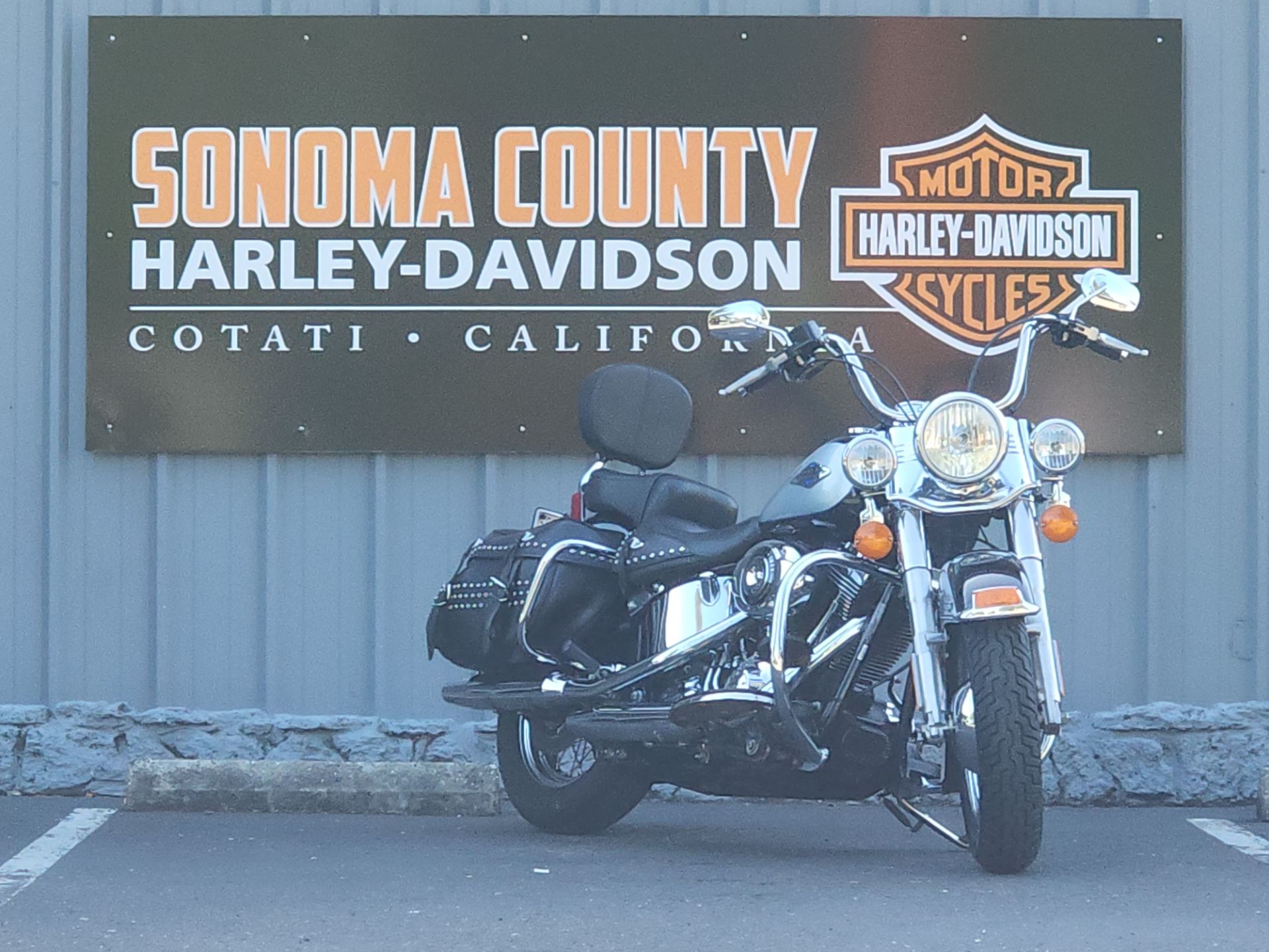 2012 Harley-Davidson Heritage Softail® Classic in Cotati, California - Photo 2