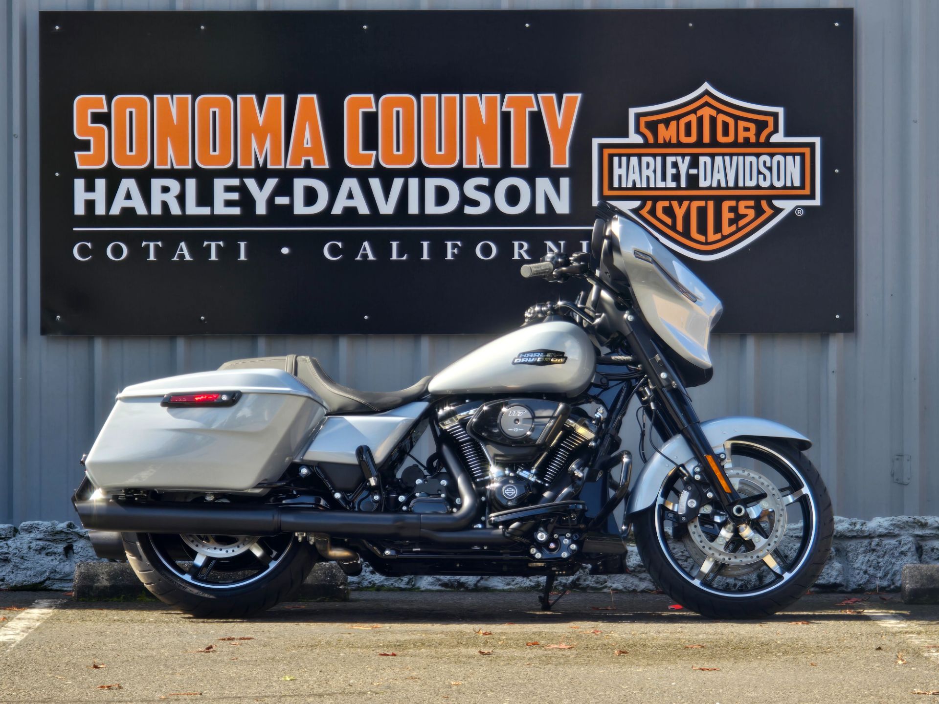 2024 Harley-Davidson Street Glide® in Cotati, California - Photo 1