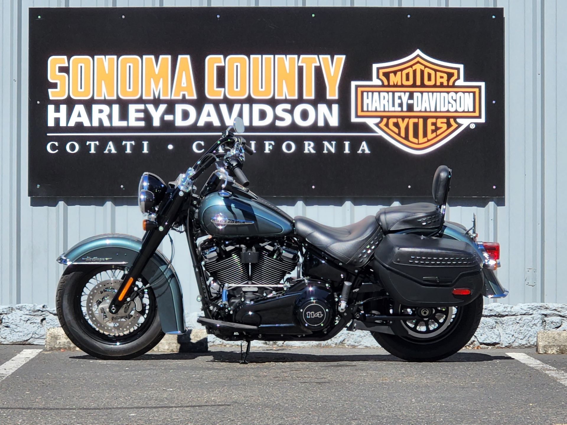 2020 Harley-Davidson Heritage Classic 114 in Cotati, California - Photo 3
