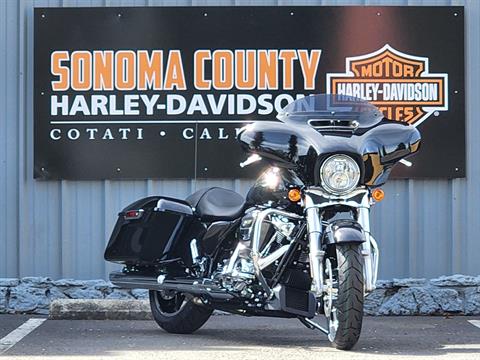 2023 Harley-Davidson Street Glide® in Cotati, California - Photo 2
