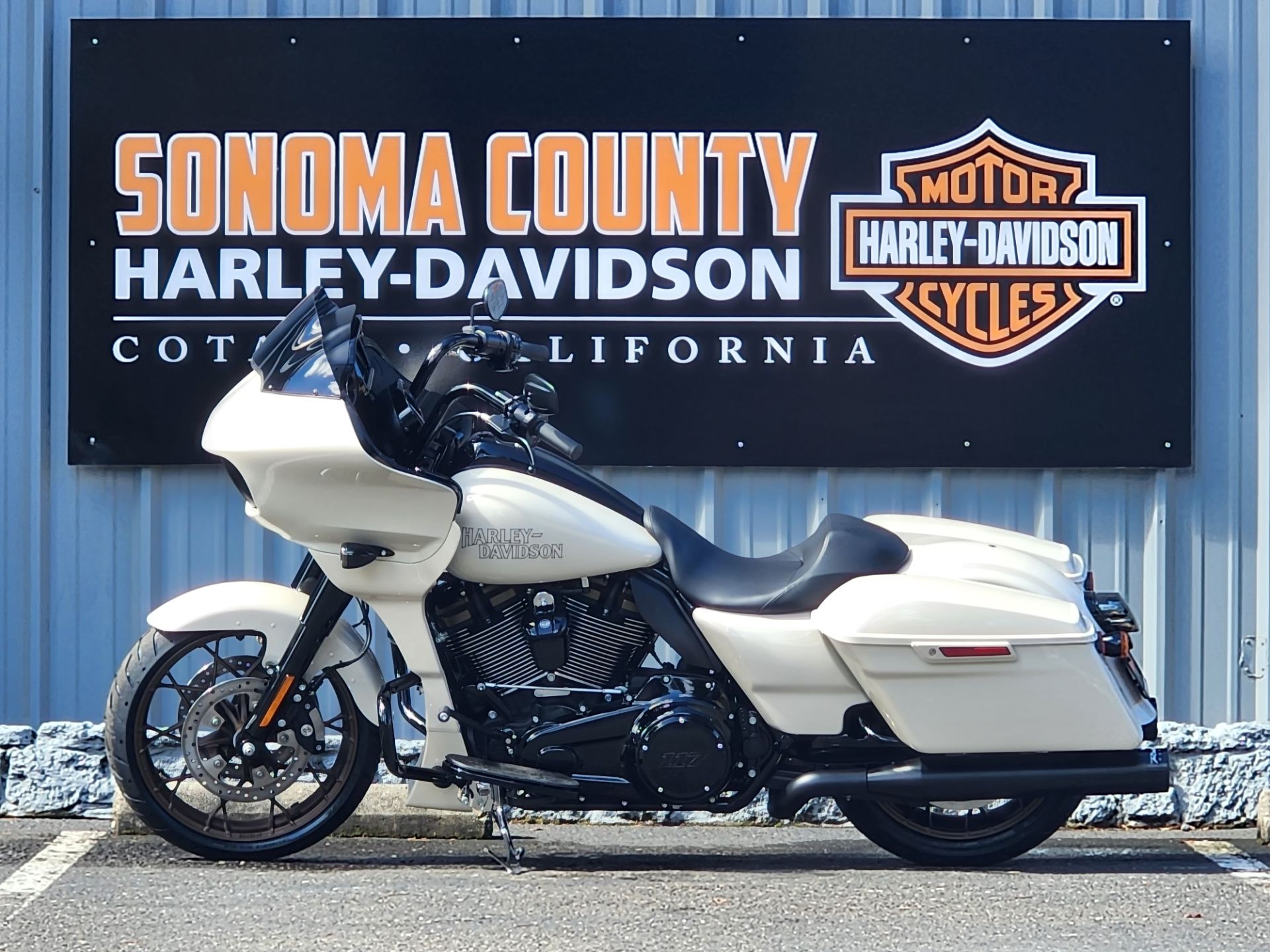 2023 Harley-Davidson Road Glide® ST in Cotati, California - Photo 3