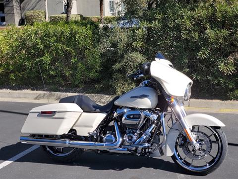 2022 Harley-Davidson Street Glide® in Livermore, California - Photo 5