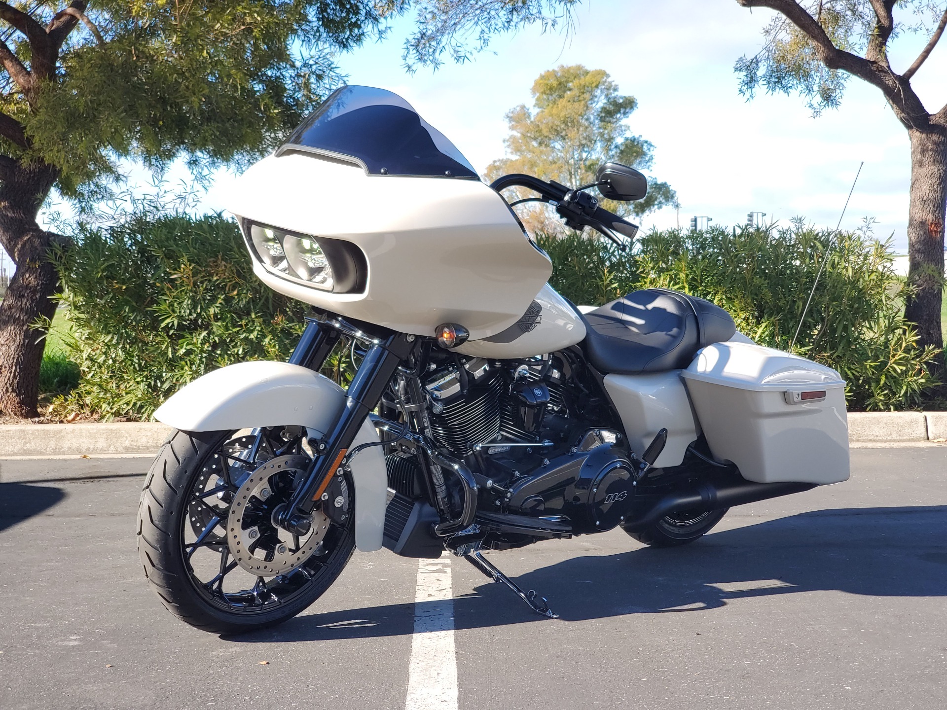 2022 Harley-Davidson Road Glide® Special in Livermore, California - Photo 3