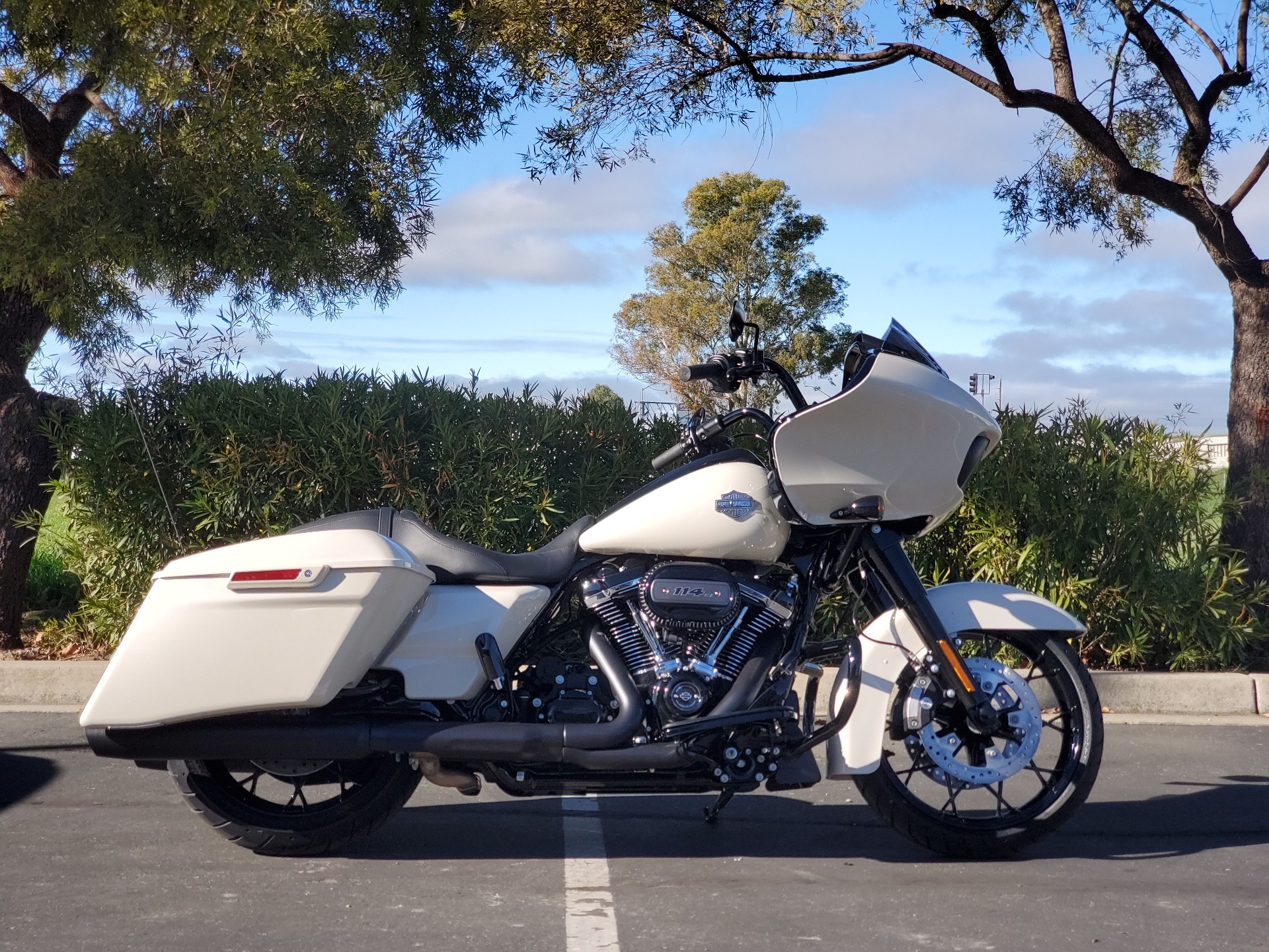 2022 Harley-Davidson Road Glide® Special in Livermore, California - Photo 6