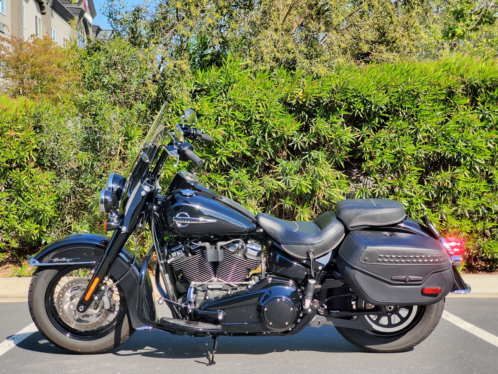 2019 Harley-Davidson Heritage Classic 107 in Livermore, California - Photo 2
