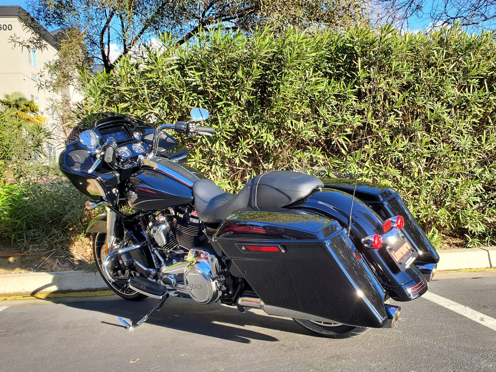 2022 Harley-Davidson Road Glide® Special in Livermore, California - Photo 4