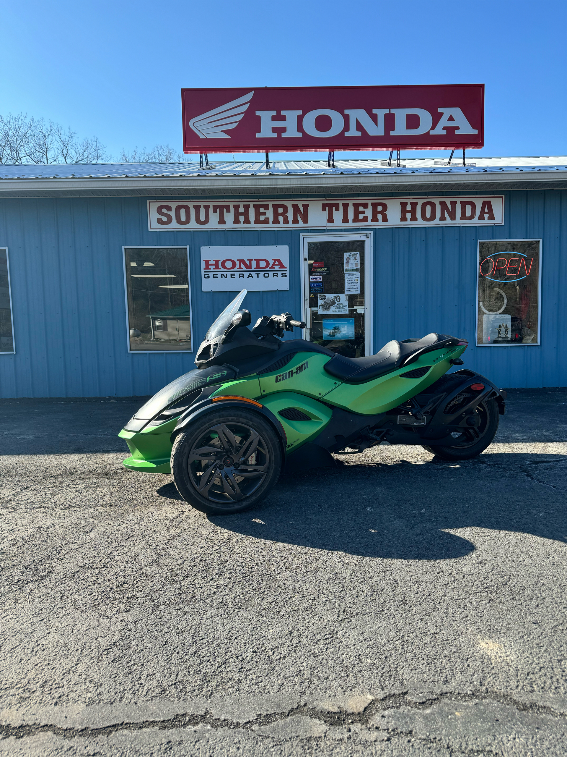 2013 Can-Am Spyder® RS-S SM5 in Montour Falls, New York - Photo 2