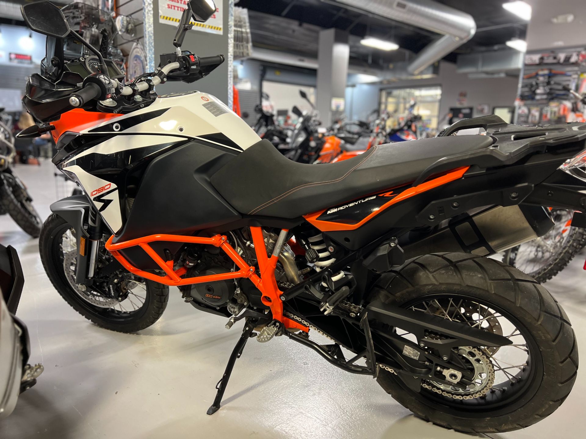 2019 KTM 1090 Adventure R in Topeka, Kansas - Photo 2