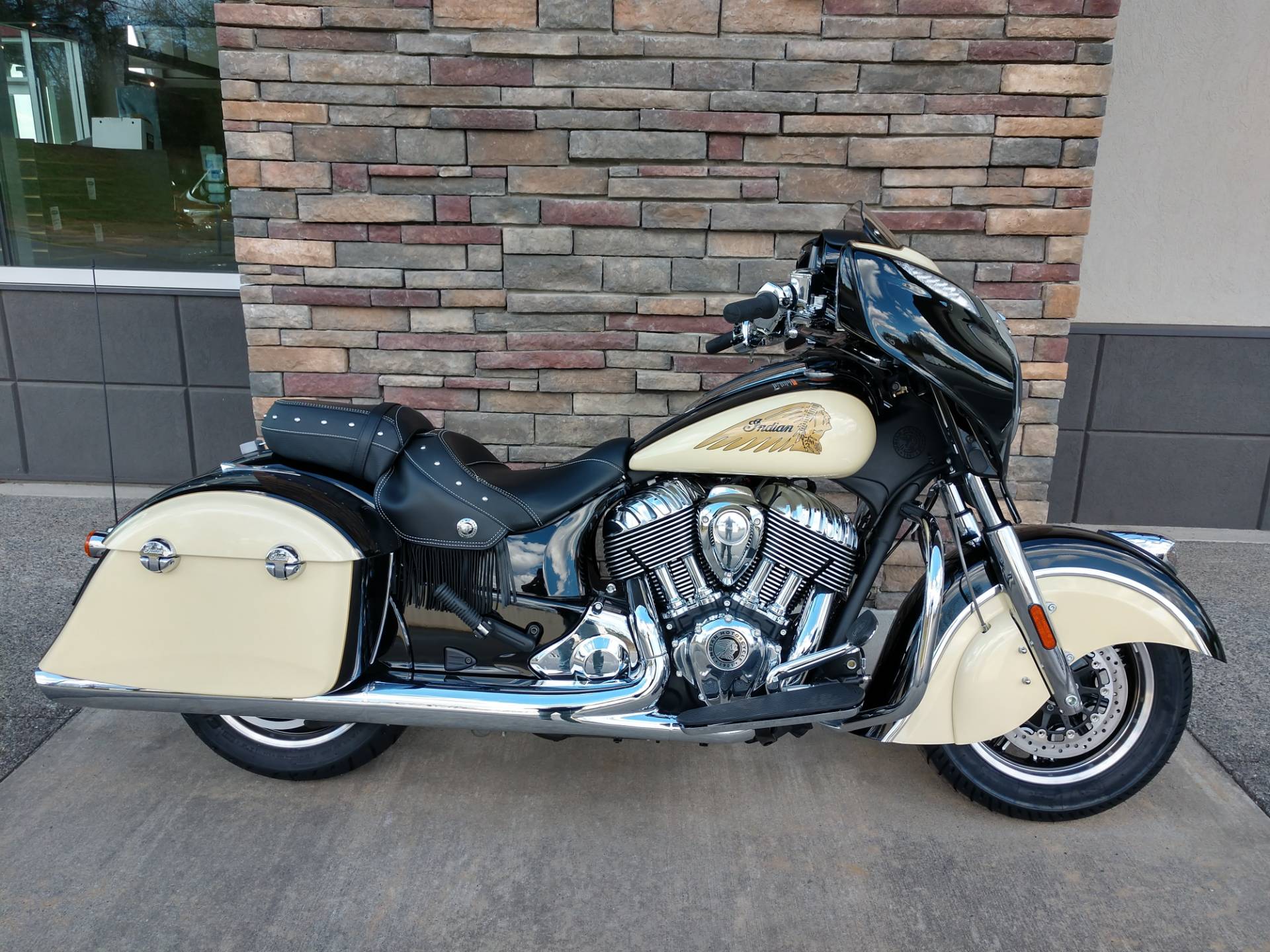 New 2019 Indian Chieftain® Classic ABS Motorcycles in Lowell, NC ...