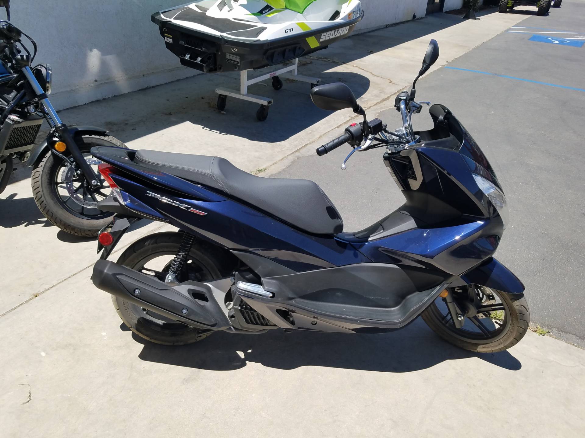 Condition 18 Honda Pcx150 Scooters In Victorville Ca Stock Number U13