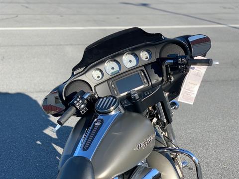 2018 Harley-Davidson Street Glide® in Frederick, Maryland - Photo 4