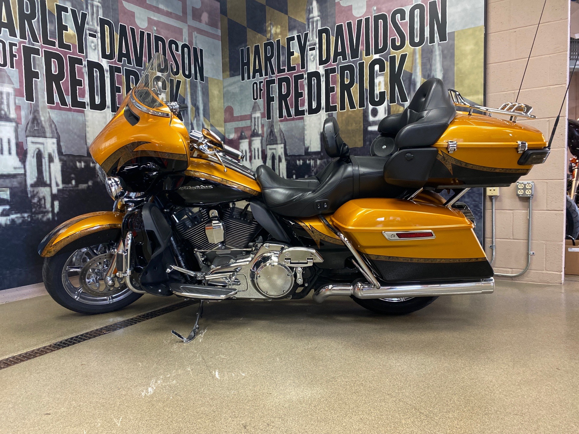 Harley Ultra Limited Cvo Promotion Off53