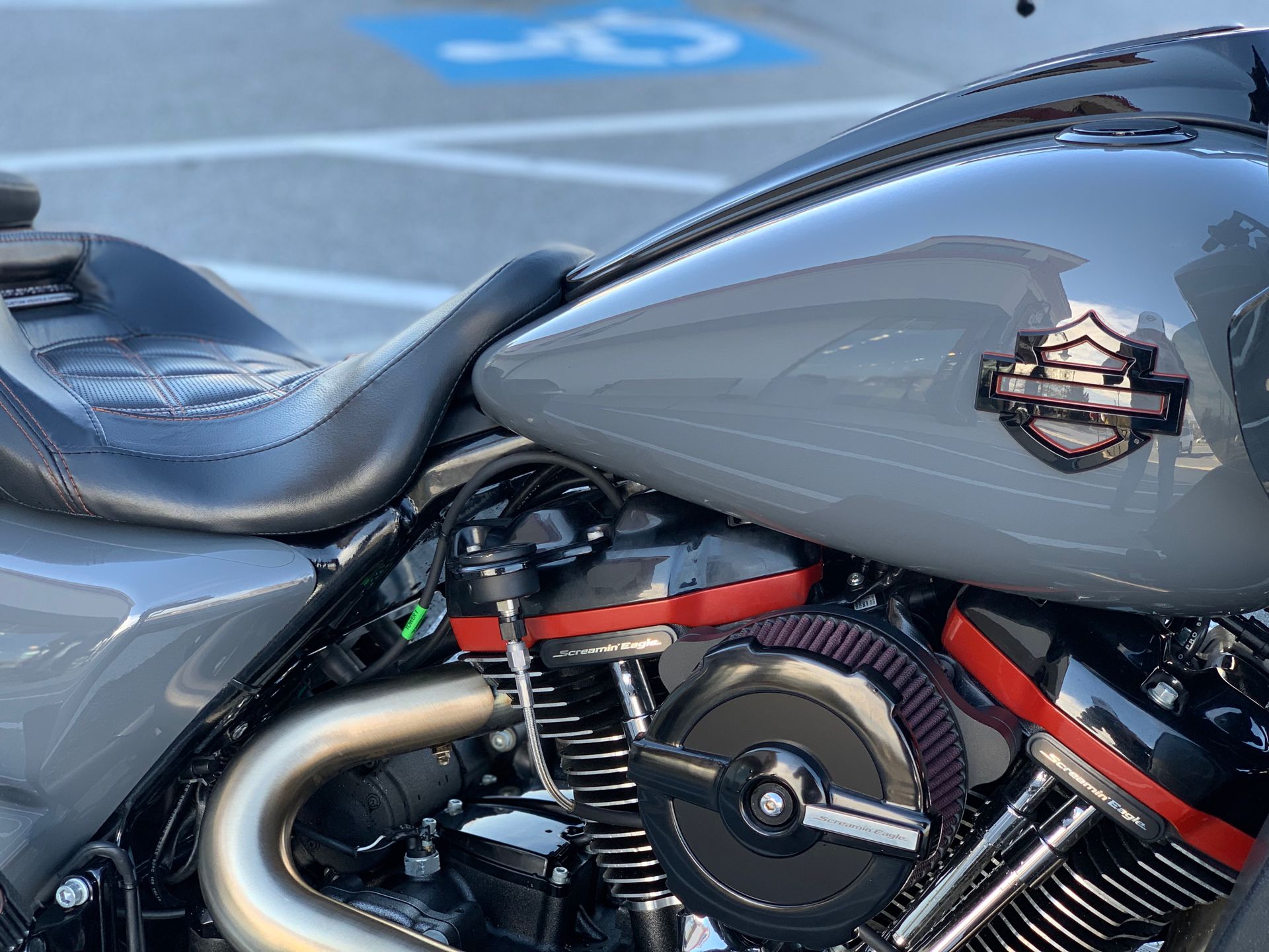 2018 Harley-Davidson CVO™ Road Glide® in Frederick, Maryland - Photo 5
