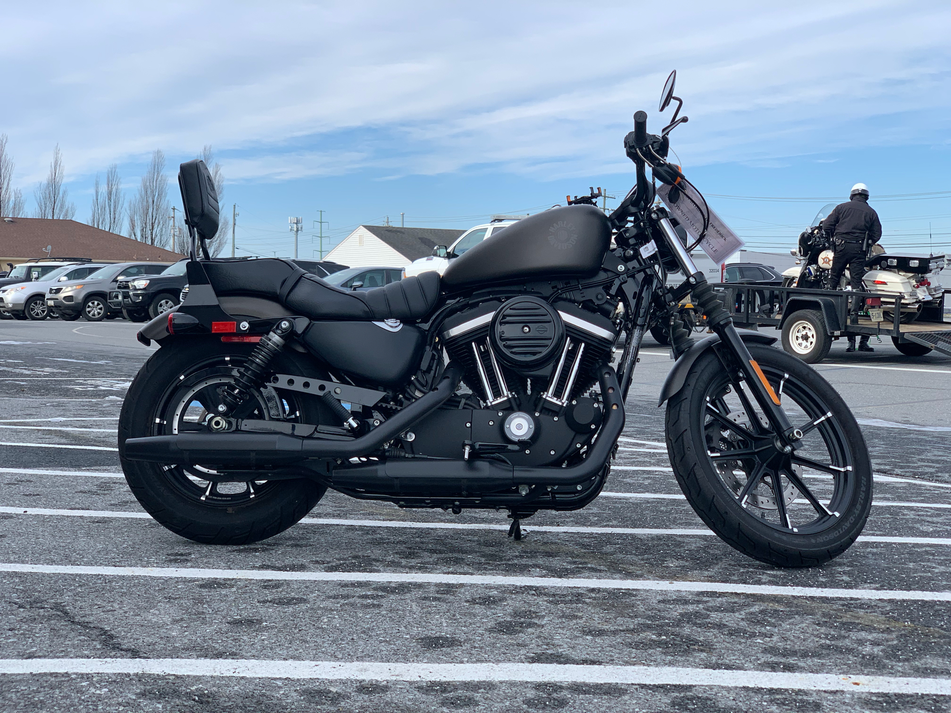 2021 Harley-Davidson Iron 883™ in Frederick, Maryland - Photo 2