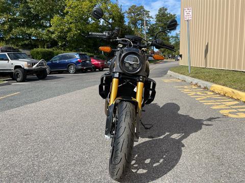 2022 Indian Motorcycle FTR R Carbon in Chesapeake, Virginia - Photo 3
