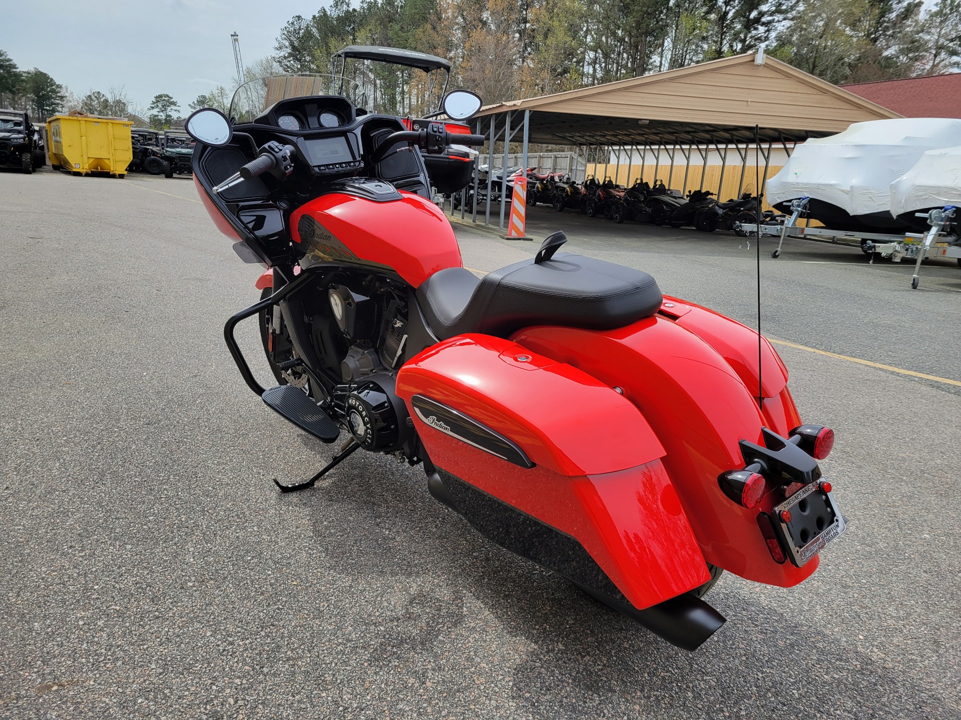2023 Indian Motorcycle Challenger® Dark Horse® in Chesapeake, Virginia - Photo 6