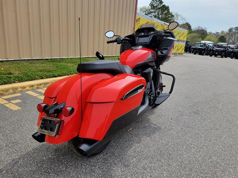 2023 Indian Motorcycle Challenger® Dark Horse® in Chesapeake, Virginia - Photo 8