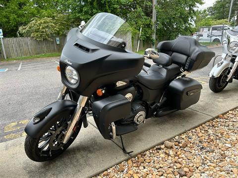 2020 Indian Motorcycle Roadmaster® Dark Horse® in Chesapeake, Virginia - Photo 4