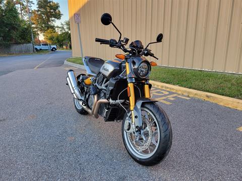 2023 Indian Motorcycle FTR R Carbon in Chesapeake, Virginia - Photo 2