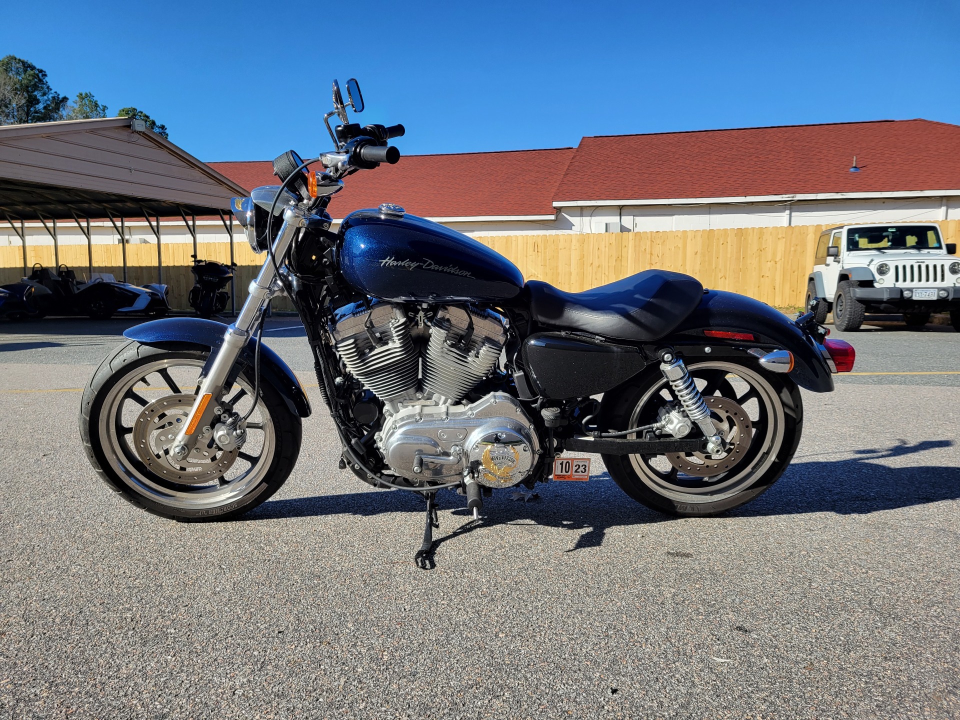 2013 Harley-Davidson Sportster® 883 SuperLow® in Chesapeake, Virginia - Photo 5