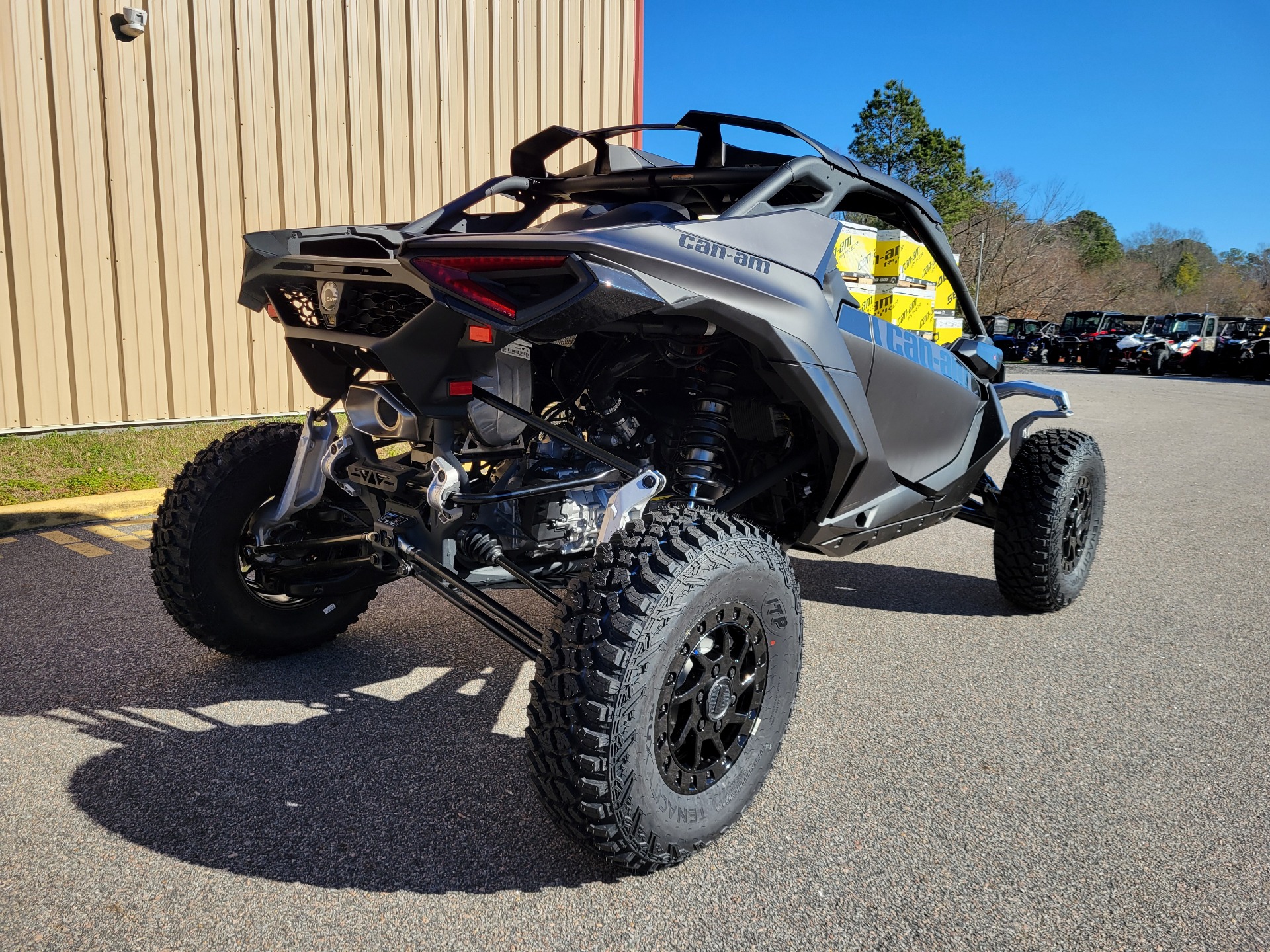 2024 Can-Am Maverick R X RS with Smart-Shox 999T DCT in Chesapeake, Virginia - Photo 8