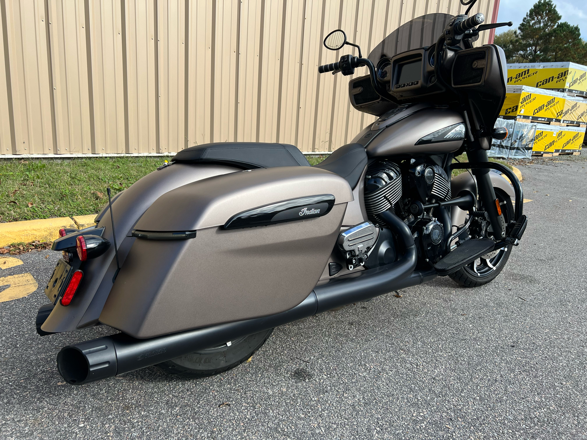 2019 Indian Motorcycle Chieftain® Dark Horse® ABS in Chesapeake, Virginia - Photo 8