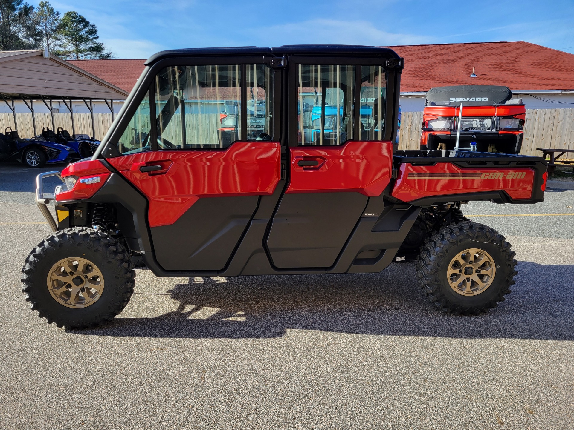 2024 Can-Am Defender MAX Limited HD10 in Chesapeake, Virginia - Photo 5