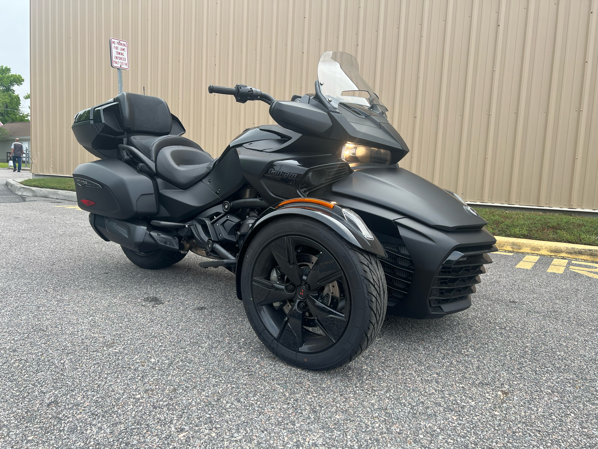 2022 Can-Am Spyder F3 Limited in Chesapeake, Virginia - Photo 2