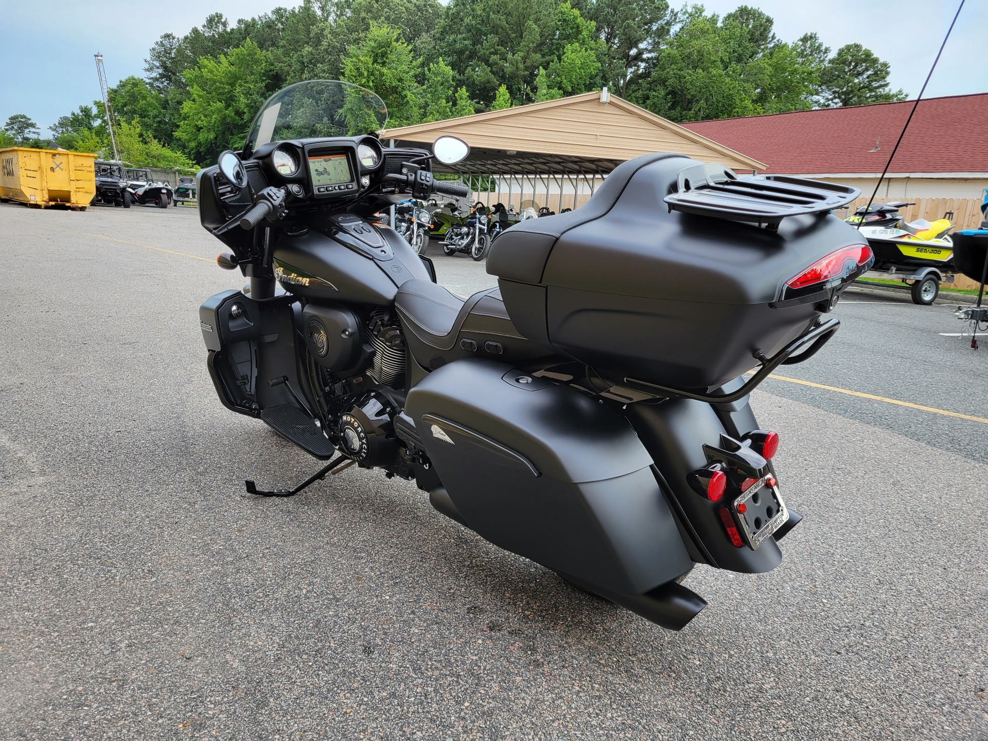 2023 Indian Motorcycle Roadmaster® Dark Horse® in Chesapeake, Virginia - Photo 6