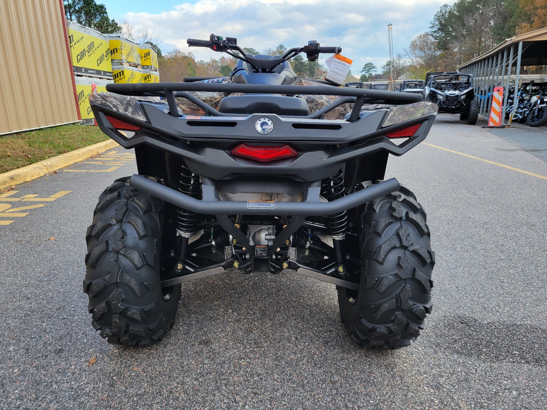 2024 Can-Am Outlander PRO Hunting Edition HD7 in Chesapeake, Virginia - Photo 7