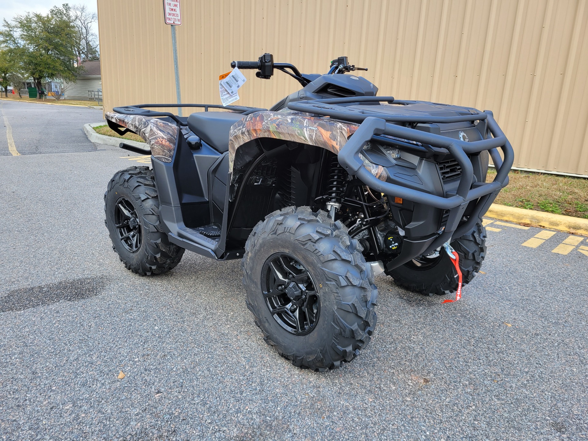 2024 Can-Am Outlander PRO Hunting Edition HD7 in Chesapeake, Virginia - Photo 2