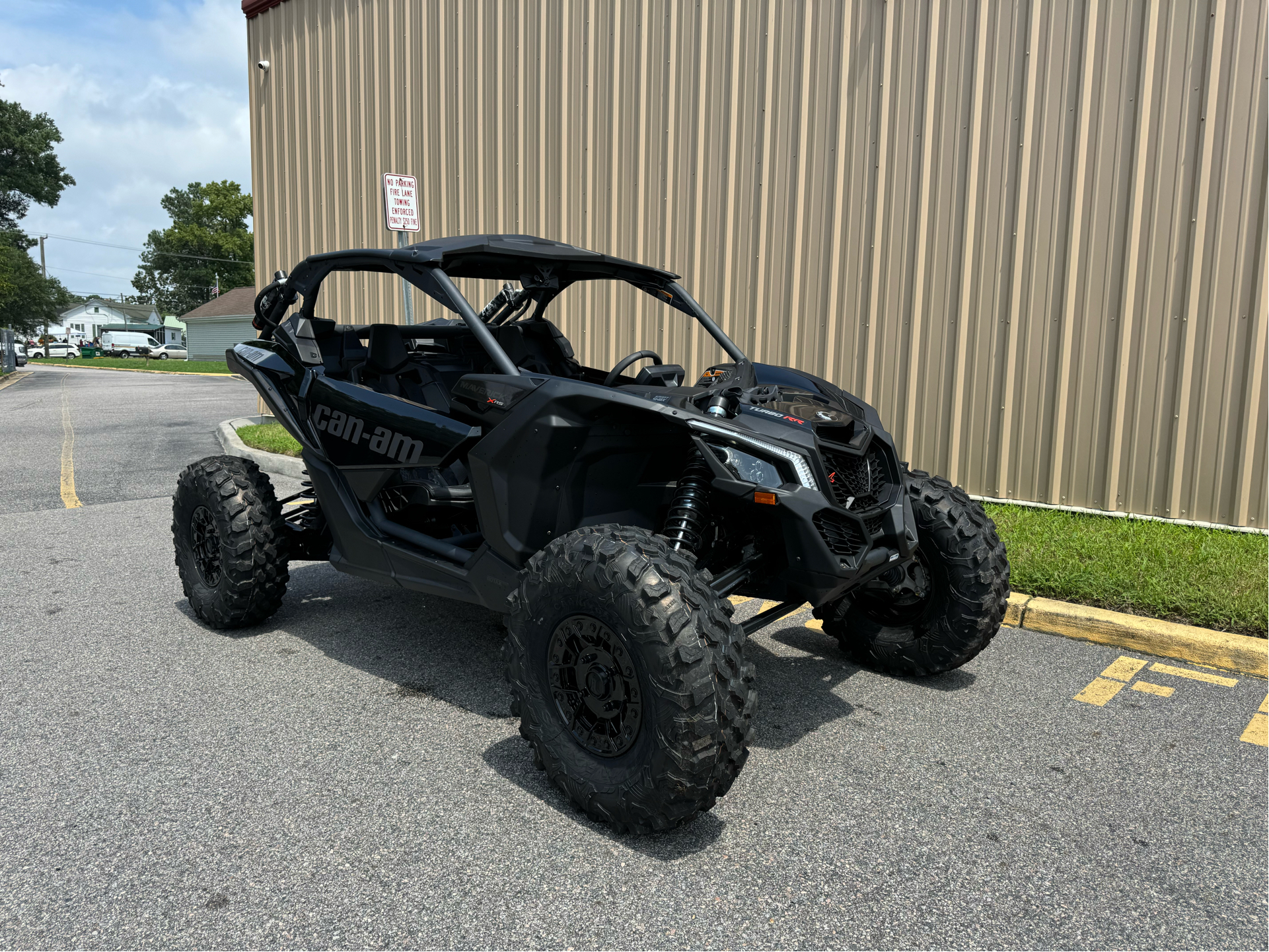 2024 Can-Am Maverick X3 X RS Turbo RR with Smart-Shox in Chesapeake, Virginia - Photo 2