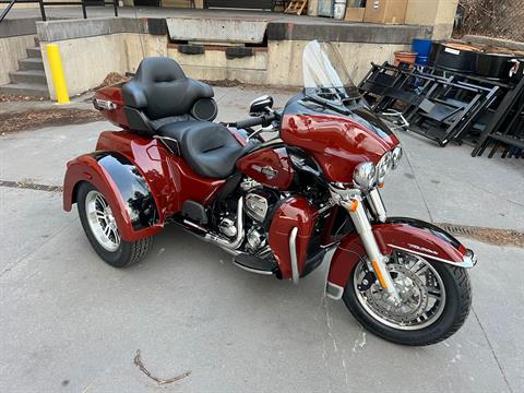 2024 Harley-Davidson Tri Glide® Ultra in Colorado Springs, Colorado - Photo 2