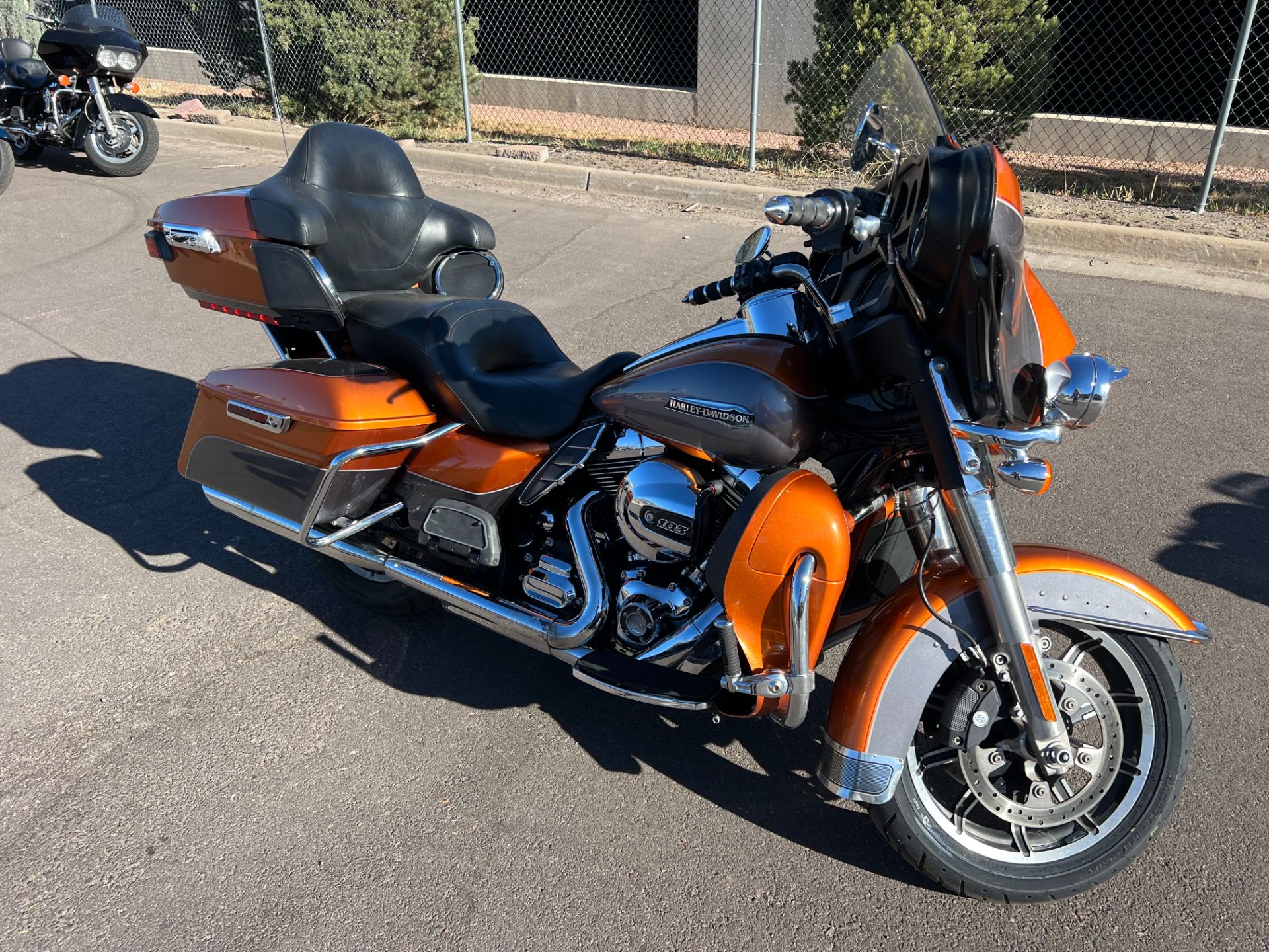 2015 Harley-Davidson Electra Glide® Ultra Classic® Low in Colorado Springs, Colorado - Photo 2