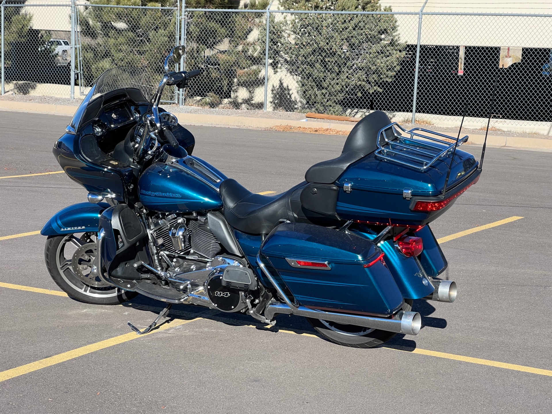 2020 Harley-Davidson Road Glide® Limited in Colorado Springs, Colorado - Photo 6