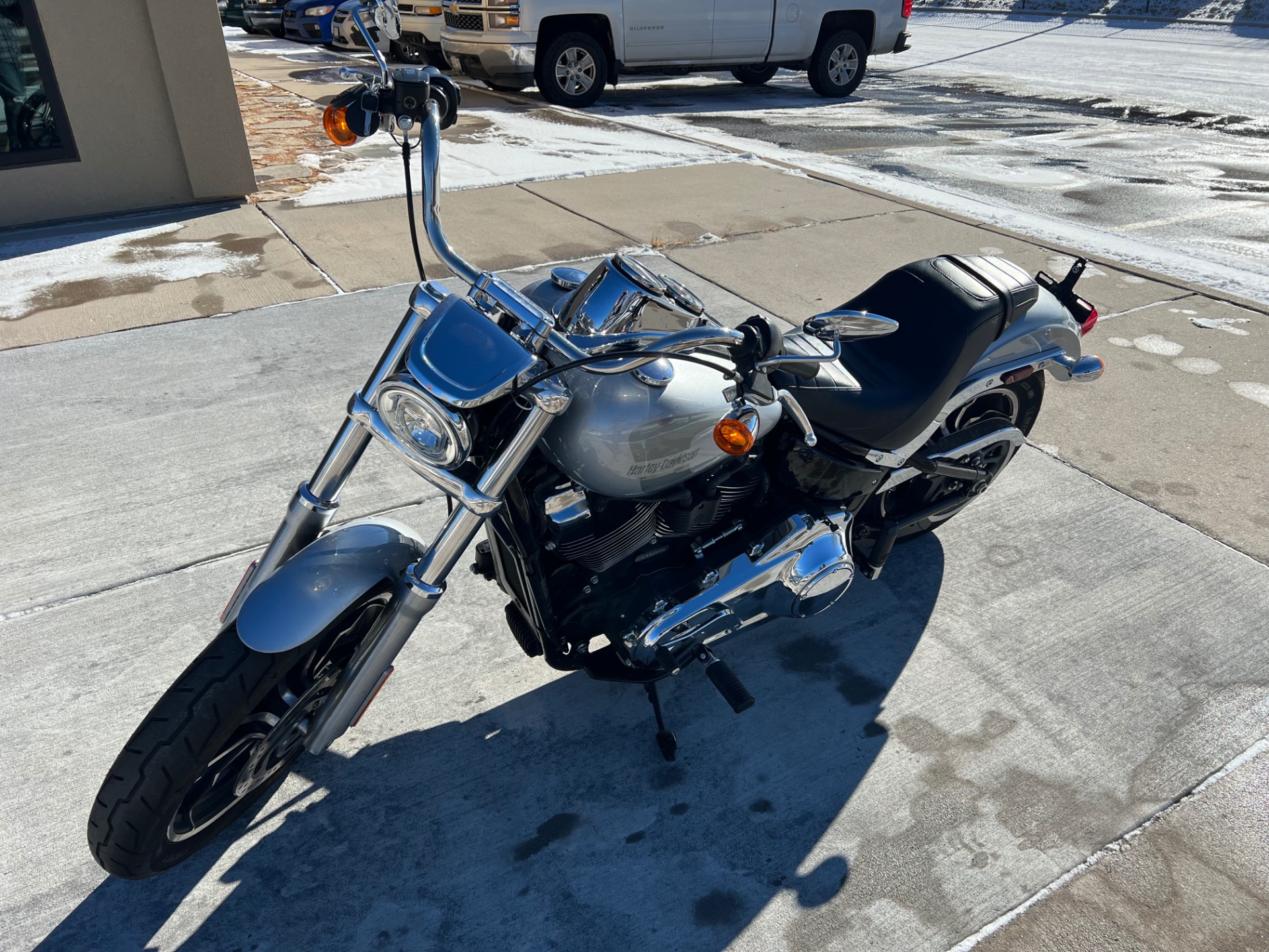 2019 Harley-Davidson Low Rider® in Colorado Springs, Colorado - Photo 4