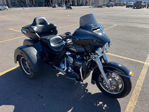 2019 Harley-Davidson Tri Glide® Ultra in Colorado Springs, Colorado - Photo 2