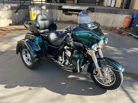2024 Harley-Davidson Tri Glide® Ultra in Colorado Springs, Colorado - Photo 2
