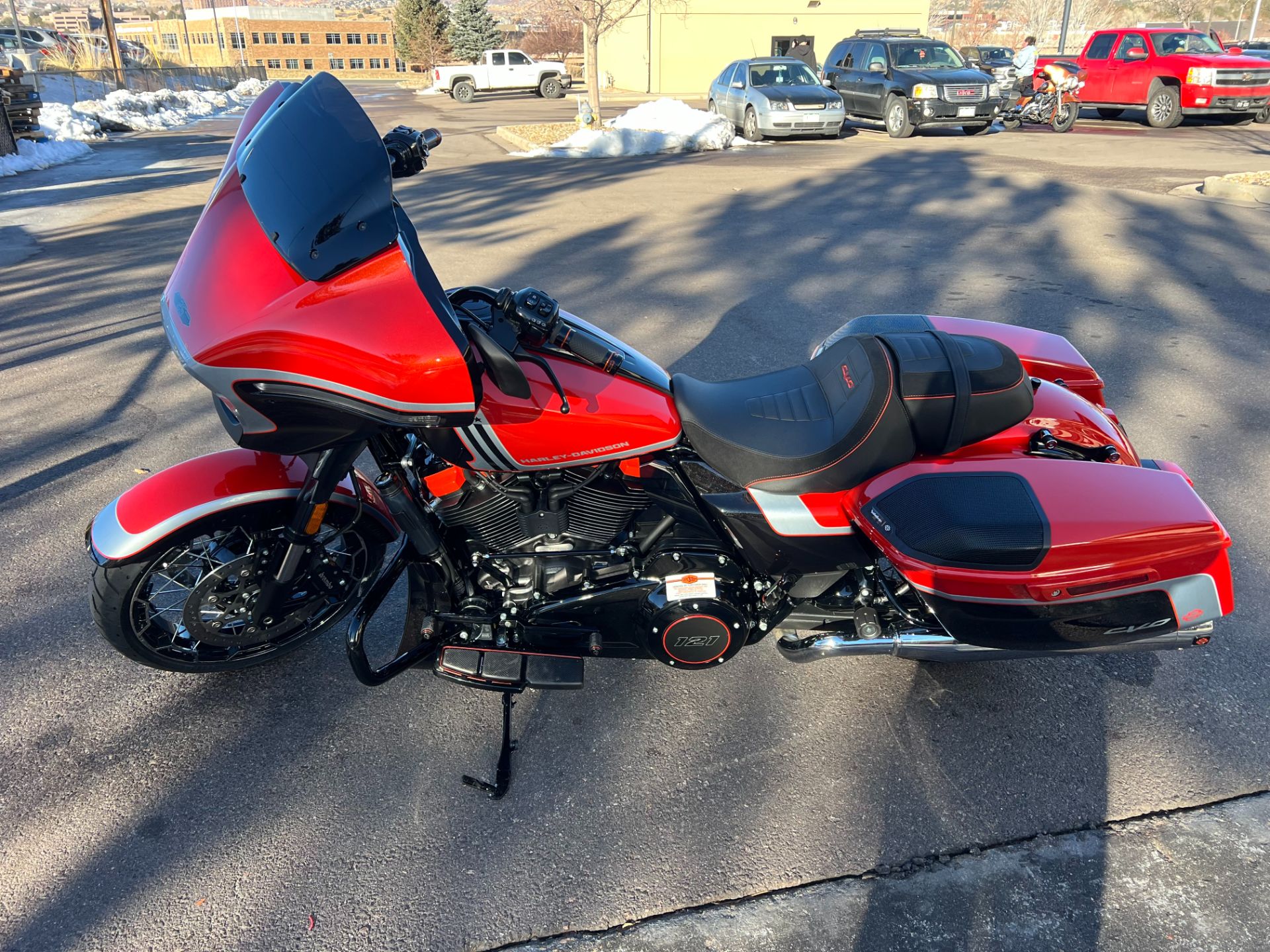2024 Harley-Davidson CVO™ Street Glide® in Colorado Springs, Colorado - Photo 5