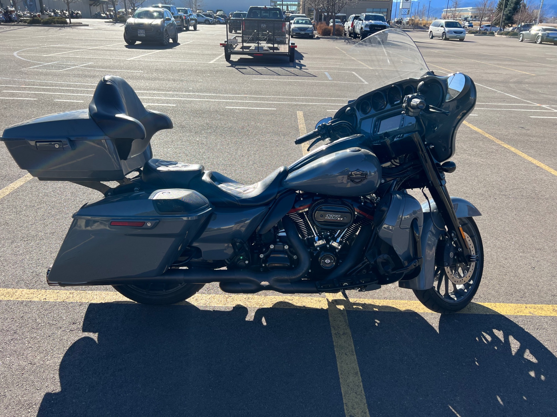 2018 Harley-Davidson CVO™ Road Glide® in Colorado Springs, Colorado - Photo 1
