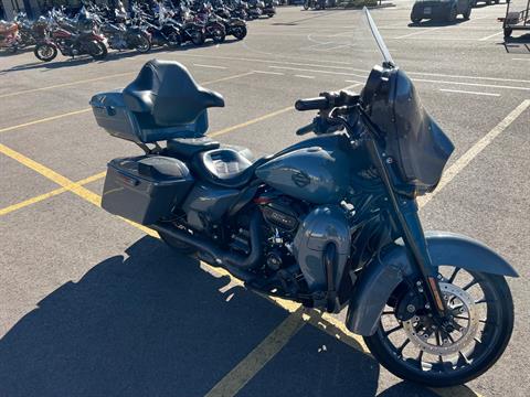 2018 Harley-Davidson CVO™ Road Glide® in Colorado Springs, Colorado - Photo 2