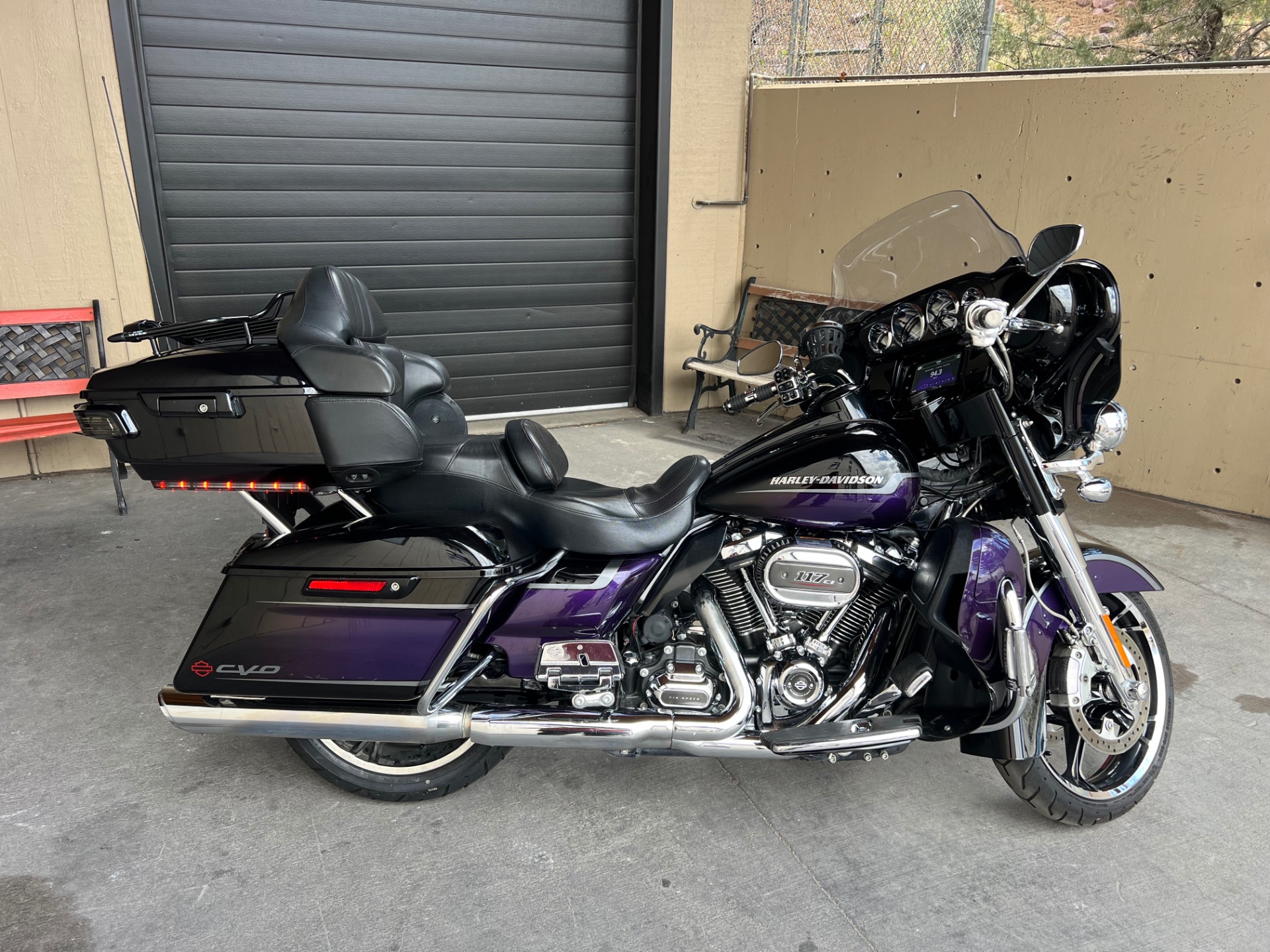 2021 Harley-Davidson CVO™ Limited in Colorado Springs, Colorado - Photo 1